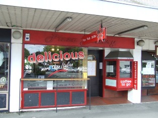 Pizza, Pasta & Profits & More, Deli de Luxe Restaurant, For Sale